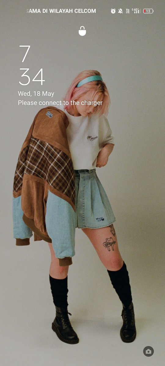 iHrtCniki's tweet photo. here’s a chain thing i got tagged in (ty 
@Fern_X0X0
!!): if you’re tagged but don’t wanna do it, that’s alright. doing this for fun!!

- Lock Screen 
- Last Sing listened to 
- 7th photo

tagging: @ayamikozz @hugtorispring @hrtsforsapnap__ @Mcfrick33 https://t.co/dTA8j36PK3