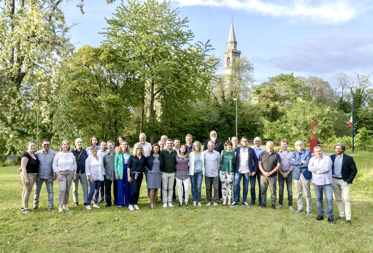 Due liste che formano una squadra di persone unite per costruire il futuro di Pagnacco. Ecco a voi i candidati consiglieri a supporto di #laurasandruvisindaco
#pagnacco
#elezionicomunali2022
