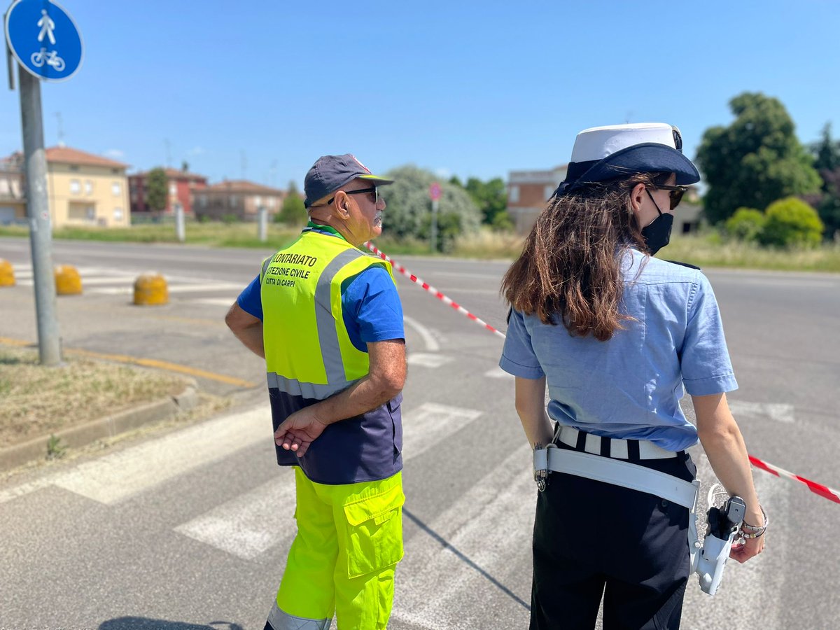 PMTerredargine's tweet photo. #PLGiro #18maggio #accadeora @giroditalia #Noicisiamo un sentito ringraziamento a tutti i volontari e collaboratori  che con il loro prezioso aiuto hanno reso possibile questa manifestazione  #GiroDItalia https://t.co/TgPPdgqV6j