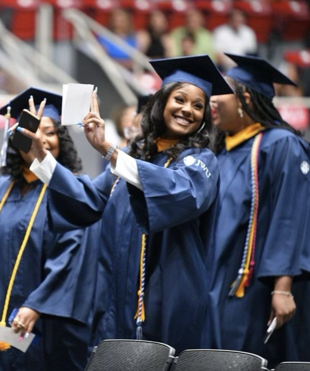 TeamLibertyDMV's tweet photo. Congratulations to two of our very own on their recent college graduations! True pillars in our programs success. We can’t thank you enough. We are very proud of our Liberty alum! Congratulations Shantel Cheeks and Jordan McDuffie! https://t.co/6ZdcHJqsqs