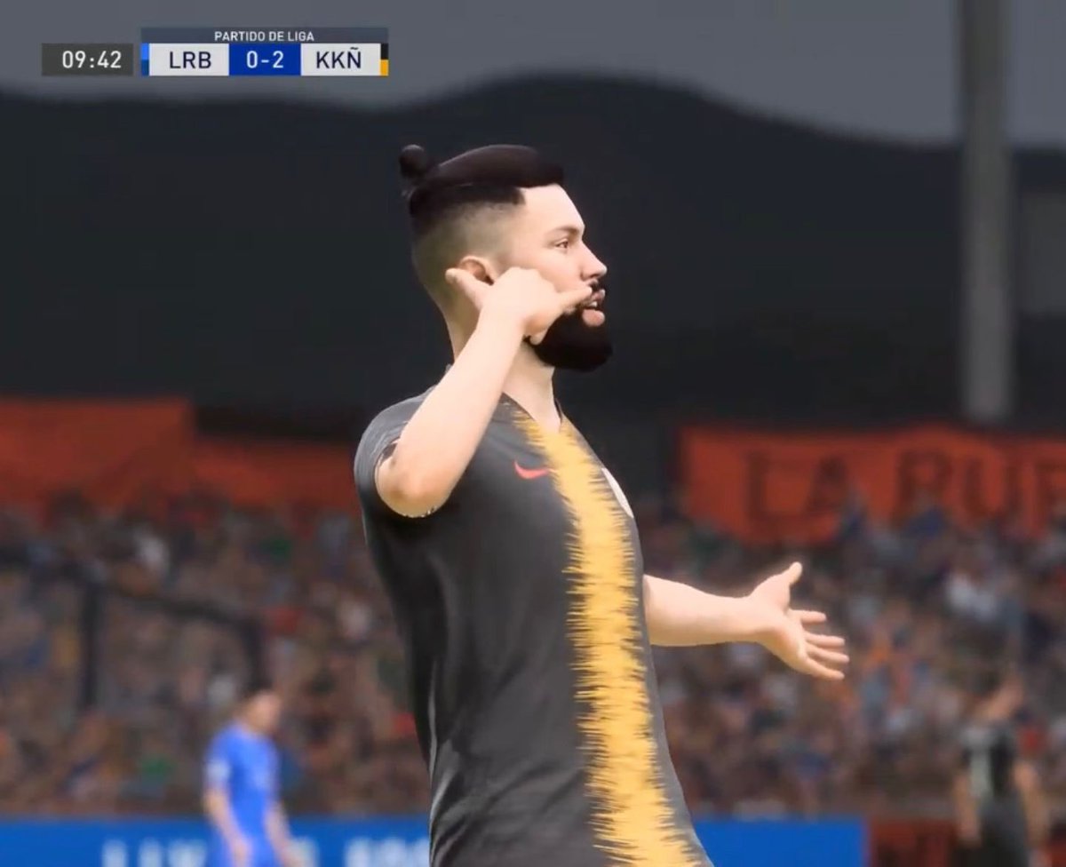 Nuestro delantero celebrando el gol al estiló eurovision!!! Hola mi bebe bebe llámame llámame  🎶⚽️

#fifa22 #clubspro #clubesprofifa22 #kikiñosfc #futbol