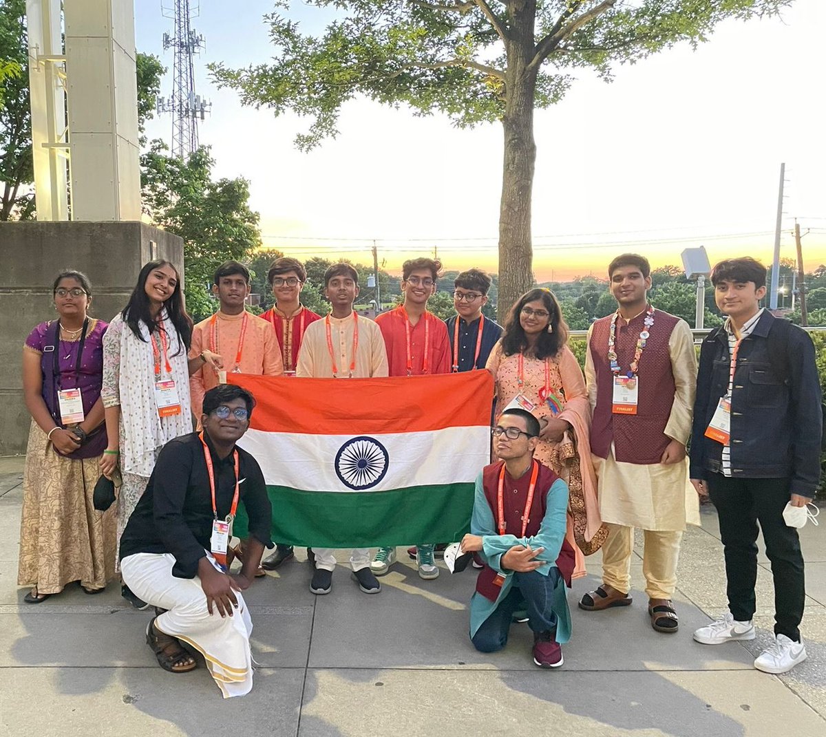 exstemplar's tweet photo. #TeamIndia🇮🇳 in their ethnic attire for the opening ceremony of #RegeneronISEF
.
#IRISTOISEF #StarsOfIRIS https://t.co/FHjded6fRA