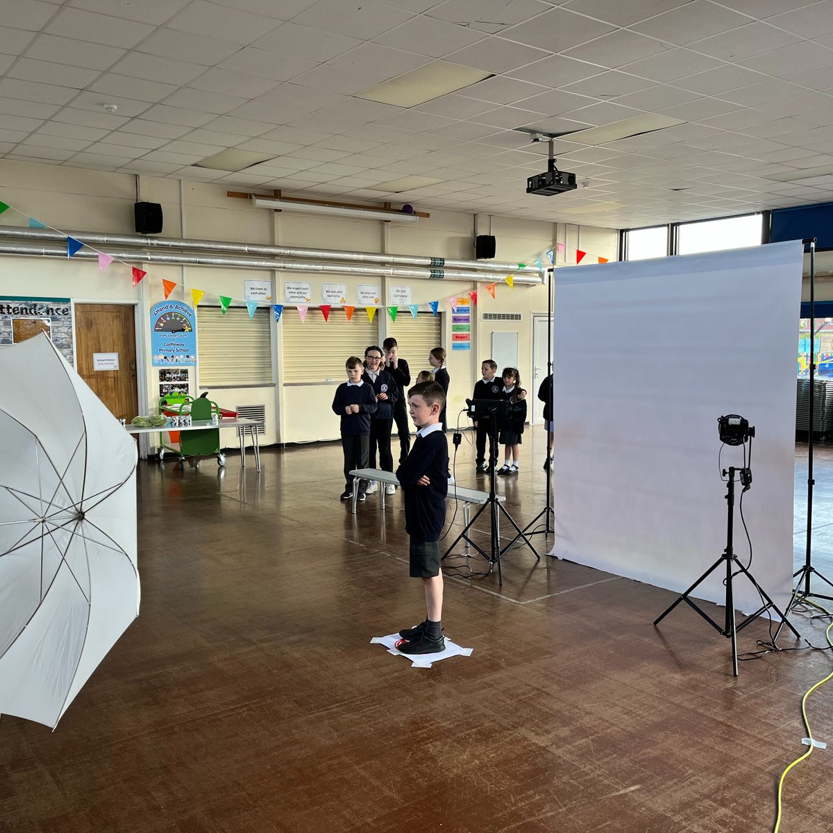 WeAreCastleway's tweet photo. Our families are going to be delighted with the beautiful photos taken this morning! Thanks to our friends at @JsspSchools once again! #WeAreSmiling #WeAreCastleway https://t.co/qcp1yAKt2e