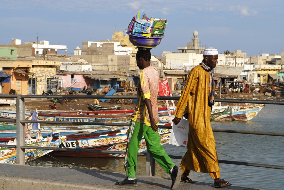 Reportages réalisés par jeunes journalistes. ODD - société. Afrique subsaharienne, Haïti, Madagascar, Europe centrorientale et Maroc. Lisez, partagez ! #francophonie #ODD #ifdd #francophone #reportage #presse #cap2030 
agora-francophone.org
© Arnaud Galy - Agora francophone