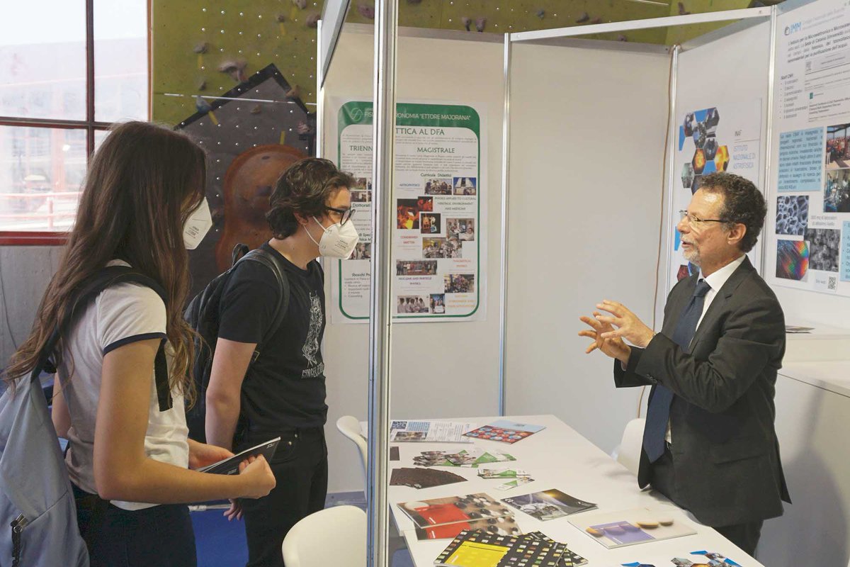 unict_it's tweet image. Inaugurato il Salone dello Studente @unict_it 
Oltre 10mila studenti siciliani e calabresi tra gli stand dei dipartimenti e centri di servizio. «Negli ultimi due anni continua crescita delle matricole» ha detto il rettore Francesco Priolo
Leggi bit.ly/3Nlz9KN
