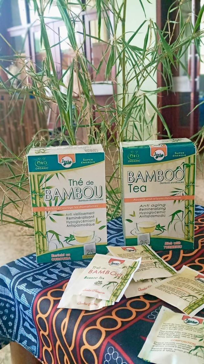 TheCameroonianZ's tweet photo. #MadeInCameroonDay
Le thé de Bambou, savon au charbon noir et la crème anti vergetures.
Contact WhatsApp : 656856479 https://t.co/F9lx9MRP7S