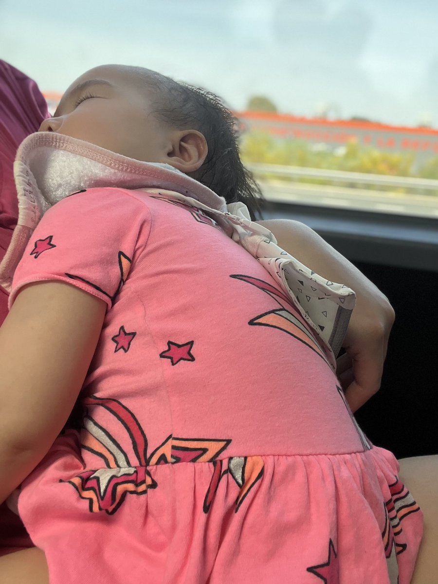 TheWillTruth's tweet image. She’s asleep now :). Now time to put Frankfurt to sleep later tonight. Won a new fan today @RangersFC #GoRangers #ClassFans #Gameday #Tunes4Days

Thx @DennyWalker3 for the video memory!