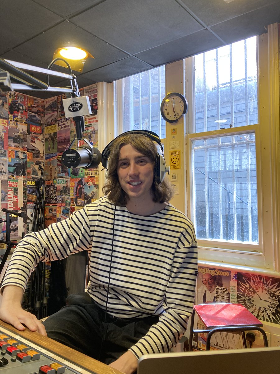 Totally Wired (@totallywiredbtn) on Twitter photo Liam's back on <a href="/slackcityradio/">Slack City</a> tonight from 7pm with <a href="/rooskinband/">Rooskin</a> live in session & new music from <a href="/laufey/">laufey</a>, <a href="/sunthievesmusic/">sunflower thieves</a>, <a href="/pitponyband/">Pit Pony</a>, <a href="/corellamusic/">Corella</a>, <a href="/wemoodinc_/">MOOD INC.</a>, <a href="/NellDaviesMusic/">Nell Davies</a>, <a href="/Maisierob3/">Maisie Robbie</a>, <a href="/haichberna/">Haich Ber Na</a>, <a href="/scottisokay/">scott is okay</a> & more (tagged)
Listen here: slackcity.org.uk Liam's back on <a href="/slackcityradio/">Slack City</a> tonight from 7pm with <a href="/rooskinband/">Rooskin</a> live in session & new music from <a href="/laufey/">laufey</a>, <a href="/sunthievesmusic/">sunflower thieves</a>, <a href="/pitponyband/">Pit Pony</a>, <a href="/corellamusic/">Corella</a>, <a href="/wemoodinc_/">MOOD INC.</a>, <a href="/NellDaviesMusic/">Nell Davies</a>, <a href="/Maisierob3/">Maisie Robbie</a>, <a href="/haichberna/">Haich Ber Na</a>, <a href="/scottisokay/">scott is okay</a> & more (tagged)
Listen here: slackcity.org.uk