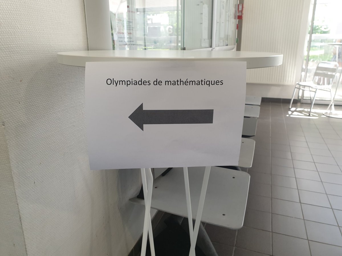 inria_grenoble's tweet photo. EN LIVE 🔴
Aujourd'hui a lieu la cérémonie de remise de prix des Olympiades de mathématiques de l'Académie de Grenoble @acgrenoble ! Le centre Inria Grenoble Rhône-Alpes est très heureux de participer à cet évènement et de remettre leur prix aux 2 lauréats de cette année 🏅 https://t.co/XXJflcl2LI