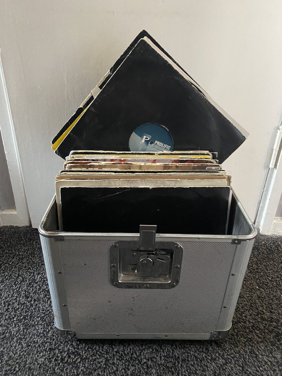 I am now radio ready <a href="/woodydjukg/">Woody DJ</a> <a href="/2hiRadio/">2hi radio</a> 8-10pm #thelostyears #garage #ukg #radio #livestream