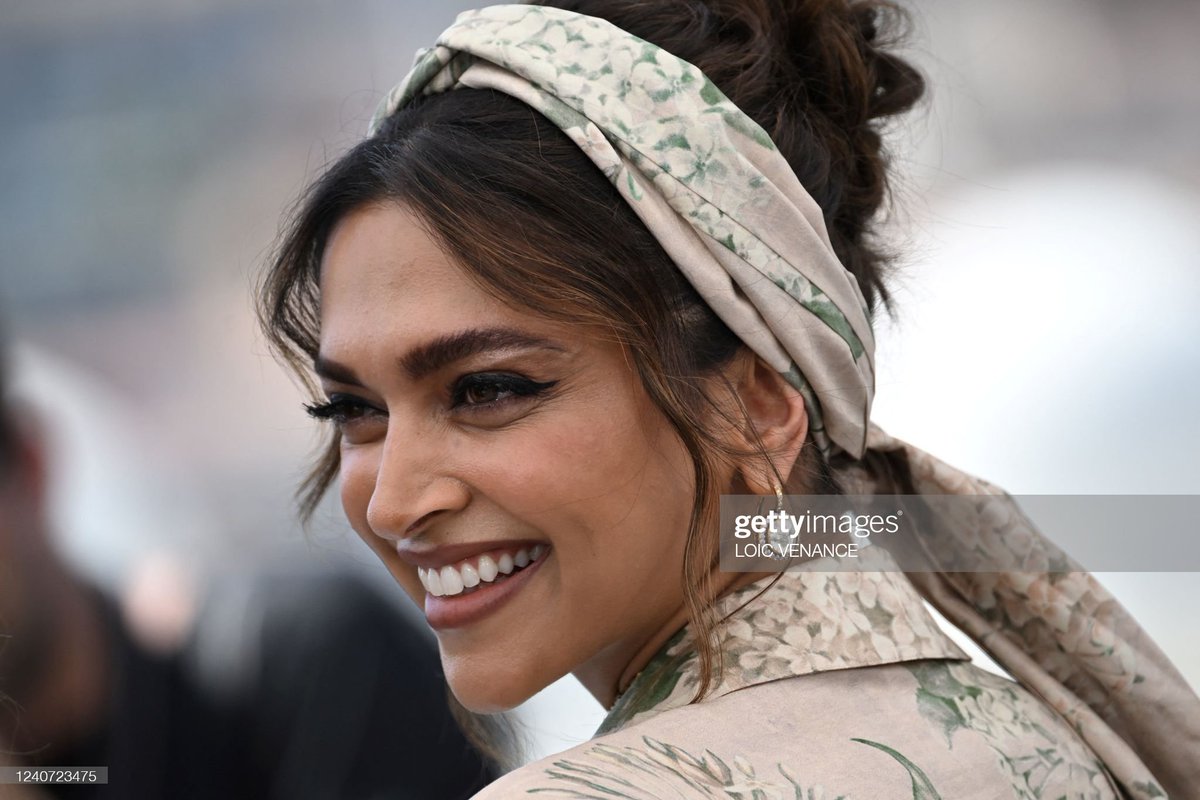bollywoodfcthai's tweet photo. หนูทีป ดีปิก้า ในชุดเขียวชิคๆค่ะ 

เซ็ตนี้แบบเน้นหน้านะคะ

#DeepikaPadukone  #DeepikaAtCannes 
#BollywoodAtCannes #RedCarpet #CannesFilmFestival2022 #Cannes2022 #Cannes
#แอดมินสวยKhoobsurat #AdminSuayKhoobsurat
#Bollywood #BollywoodNewsAndGossip
#หนังอินเดีย​ #บอลลีวูด https://t.co/HzkQUwjwOq