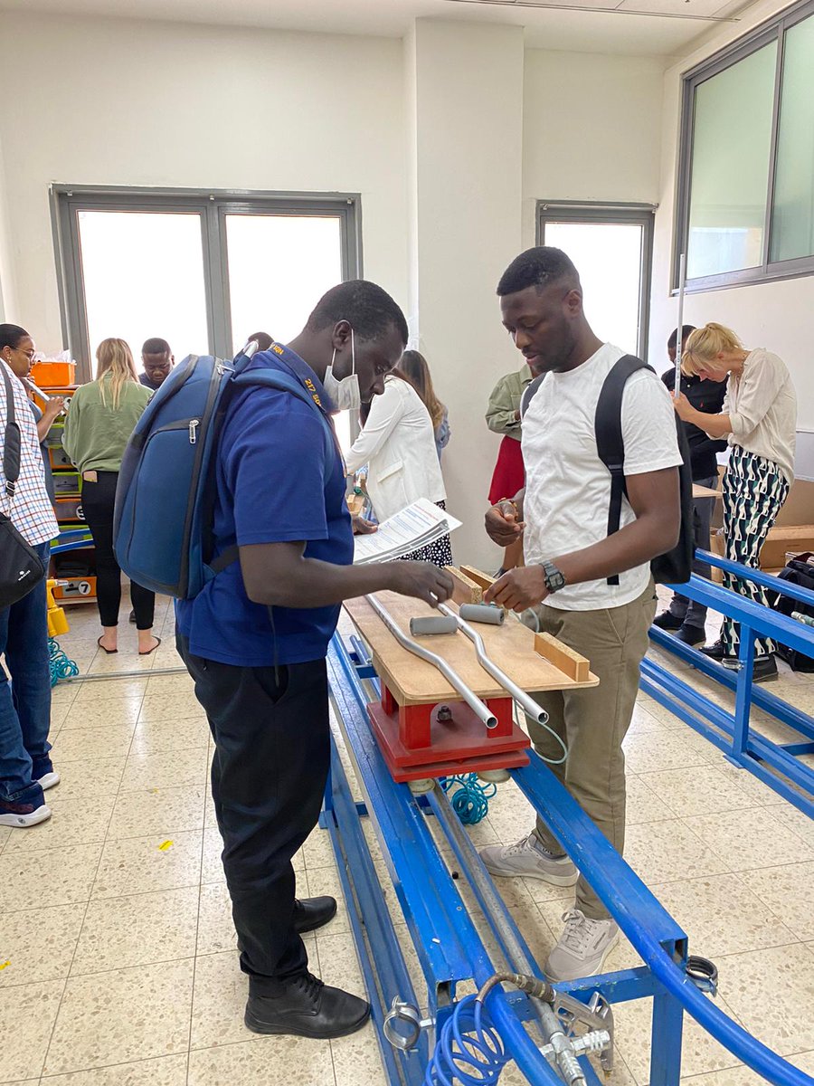 HebUIMPH's tweet photo. #IMPH students assembling crutches during their recent visit to @yad_sarah_israel
#imph_huji #mph #publichealth #studyinisrael #Jerusalem https://t.co/m5PJwDG7vK