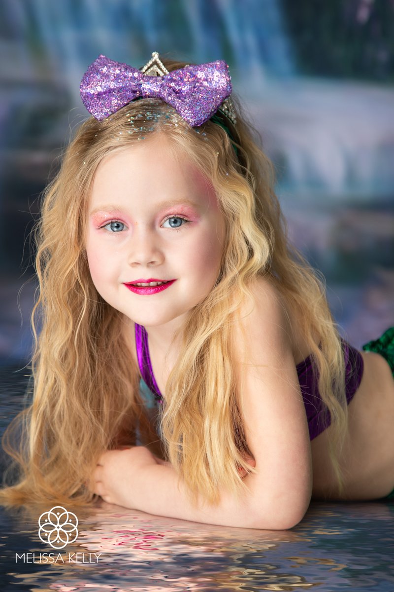 MelDKelly's tweet photo. 🐠 S U P E R 🌊 splash fun in the studio with all the mermaids for our Limited Edition Session 

To check out our upcoming Limited Edition Sessions, ➡️ https://t.co/UPtp8GJORI https://t.co/lsLZ4C9DRF