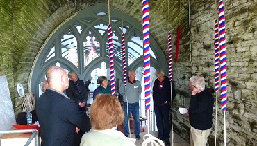 RingingTeachers's tweet photo. On the M1 course at Lanteglos in Cornwall with tutor, Les Boyce, the added benefit of learning as a group, allowed for the sharing of ideas, such as the A-V arm positions and part raising ropes to develop rope control. #ARTM1 https://t.co/ppmuKHQpmw https://t.co/ljgrIMholj