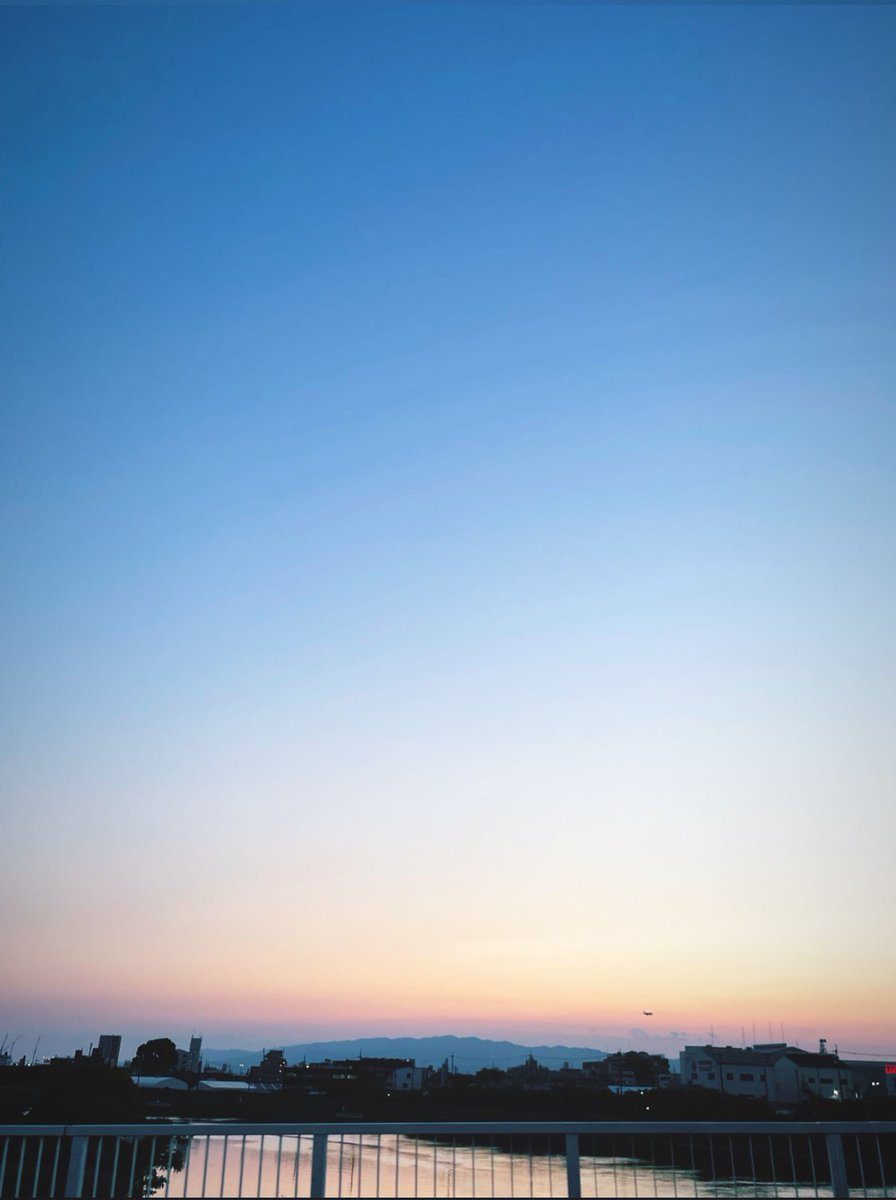 neqo_cc's tweet photo. 何だか切ない帰り道🚶‍♂️

#写真 #フィルム
#キリトリセカイ
#写真好きな人と繫がりたい
#ファインダー越しの私の世界 https://t.co/XdJjtvmrai