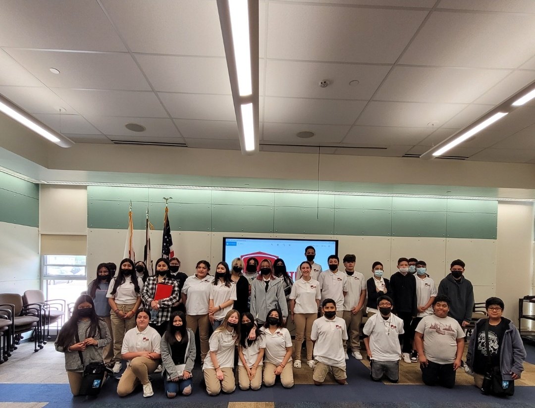 The virtual <a href="/D33Leman/">Leman Middle School</a> <a href="/latinosinacti0n/">Latinos In Action</a> students attended their LIA conference via zoom and it was a great success! #famiLIA #igniteLMS⚡️ #leadersinourcommunity