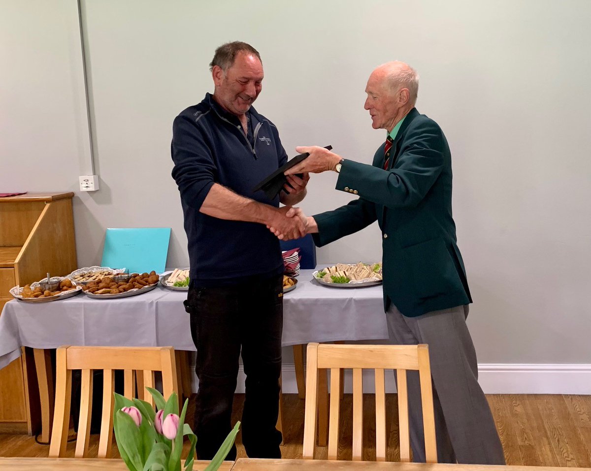 glamgolf's tweet photo. Truly momentous day as Martyn Taylor celebrates 40 years service @glamgolf . Huge thanks for all your work from everyone at the Club @wales_golf @BIGGALtd @BiggaWales ⛳️ https://t.co/zG9qjYPiLN