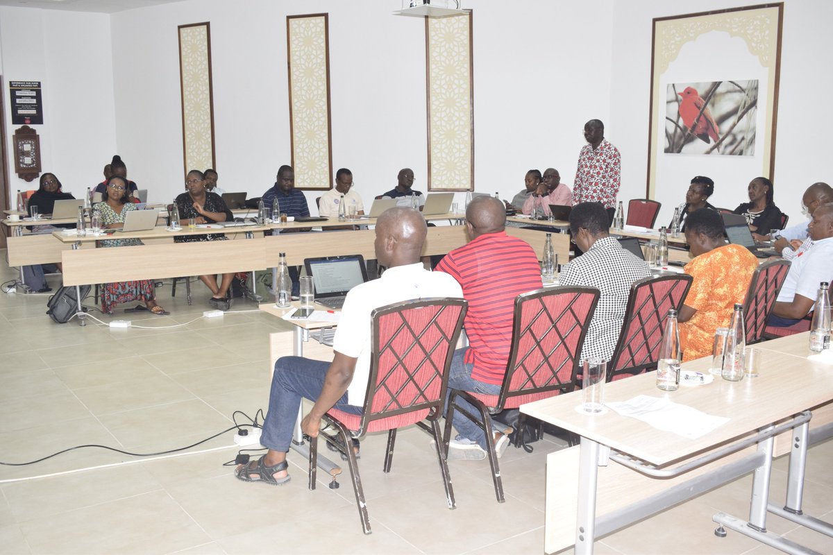 The TVET Advisor to CS Education Prof. Erick Ogur today held a session with TVETA Board & Senior Management during a retreat to initiate the review of the 1st TVETA Strategic Plan (2018-22). @Langat_Kipkirui @mwakima_dr @EduMinKenya @TVETChat @KenyaProjectske @tvet