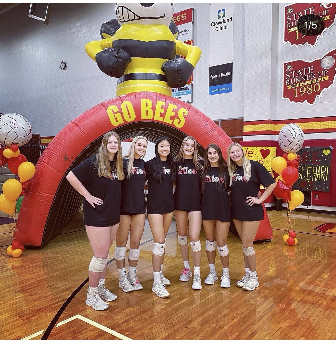 ladybeesvball's tweet photo. Our #sensational6 say sayonara to @_BBHHS today 😢 We are so grateful for all you have done for #BeesVB and your school community over the past 4 years. Your entire 🐝🏐 Fam wishes you love and happiness in all you do heading into the next step❣️ #AlwaysABee #Beesoveryproud https://t.co/GyICmh3JKP