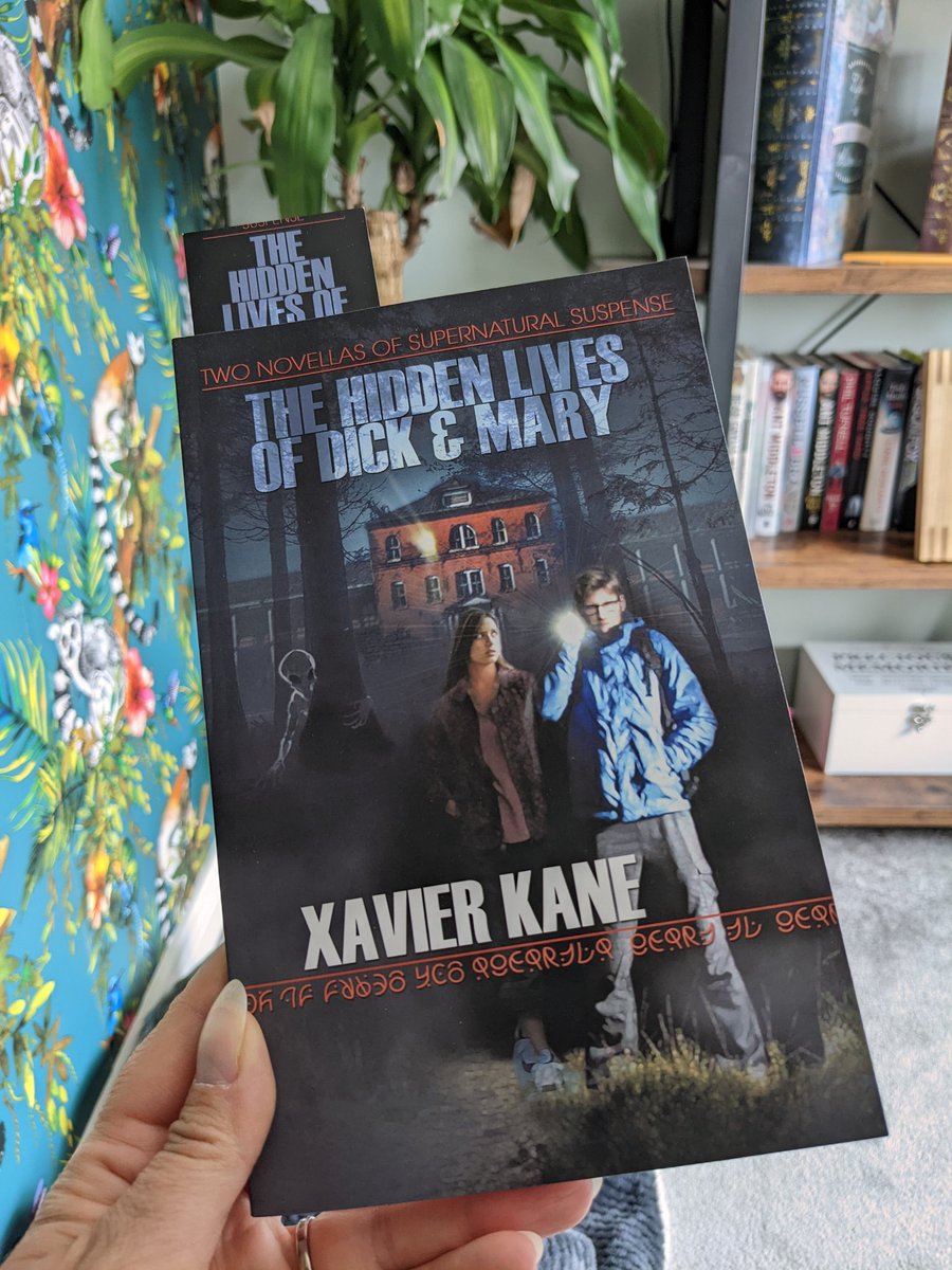 storymotionprod's tweet photo. I recently created a book trailer for author @XavierKane9  And all the way from America, he sent me a signed copy of #thehiddenlivesofdickandmary 🤩😍🤩 Thank you Xavier I'm really chuffed ☺️

#supernaturalbook
#fictionbook
#AuthorsOfTwitter https://t.co/I1R75h63gU