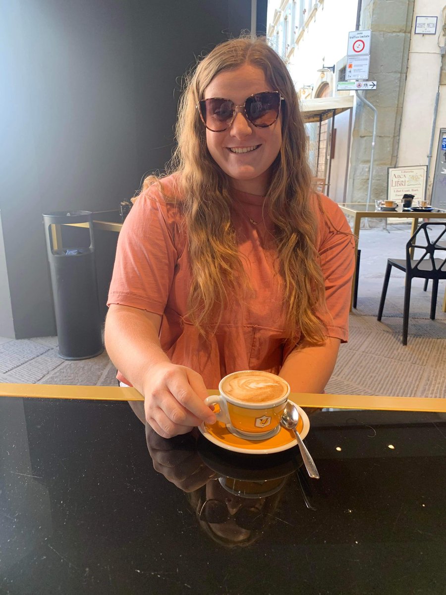 MCSBAngels's tweet photo. Rising Sophomore, Rheanne Burden, traveling abroad to Italy with Meredith College! Rheanne is an interior design major! #WINGSUP #MCSB 😇🥎💪🏼 https://t.co/Cr6N8tPhkn