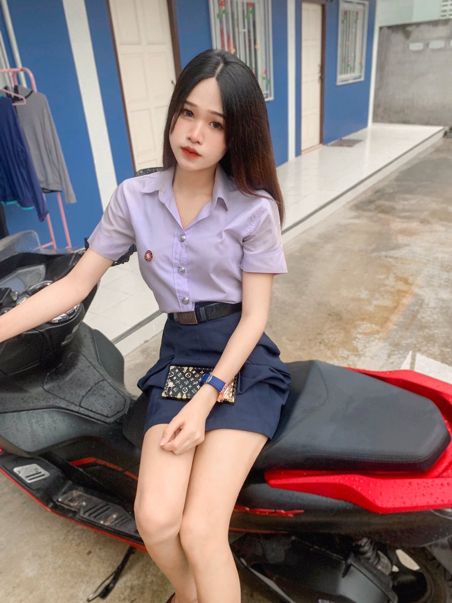 IrIs35556086's tweet photo. เหงามากนะ โสดมากด้วย #รีทวิต https://t.co/TVk4a6PMAM