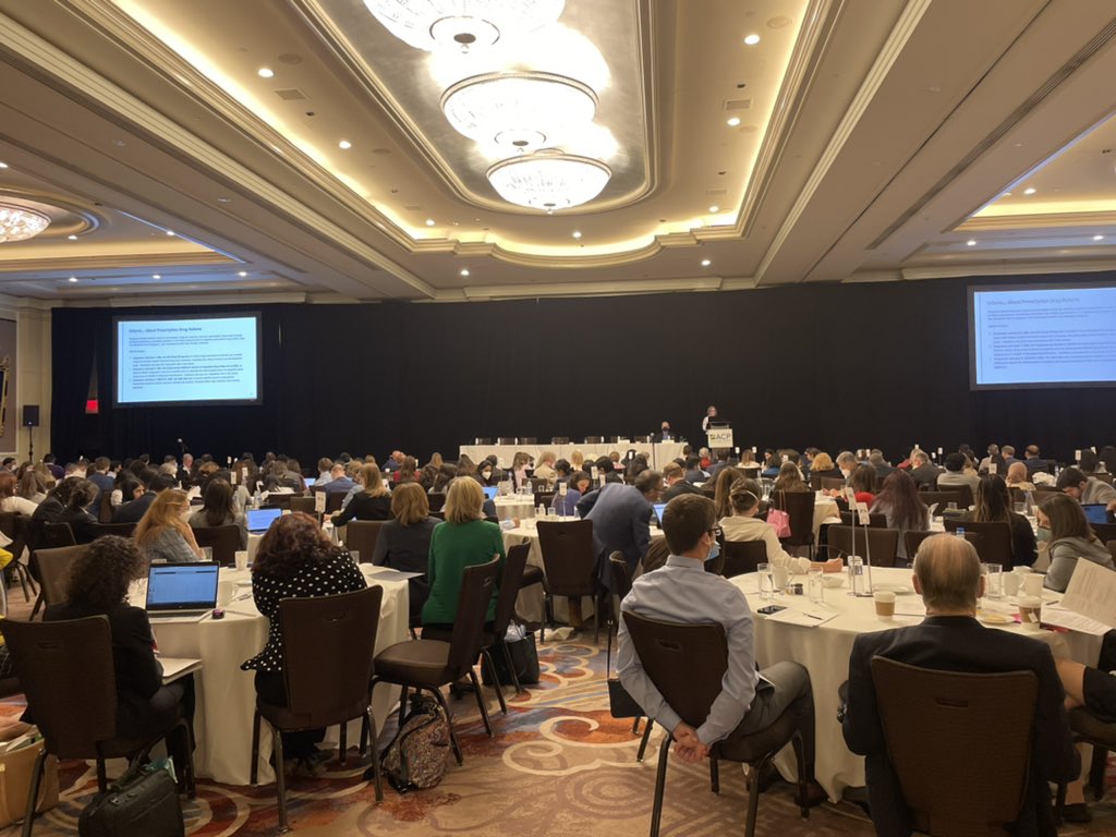 CShoush's tweet photo. #IMProud and excited to be advocating for #accessibility #telehealth #mentalhealth with medical students, residents, fellows and @ACPinternists of the @IllinoisACP chapter!! https://t.co/tD4CUgjfln