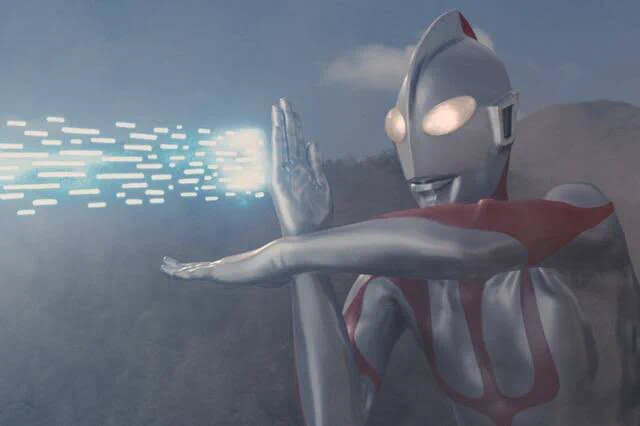 シン・ウルトラマンめちゃ良かったー怪獣のフォルムがスタイリッシュでパワードに出てきそうな感じメフィラス山本の胡散臭さ好きゼットン戦の絶望感からの日常シーン挟むとこ最高このクオリティで続編も見たい 