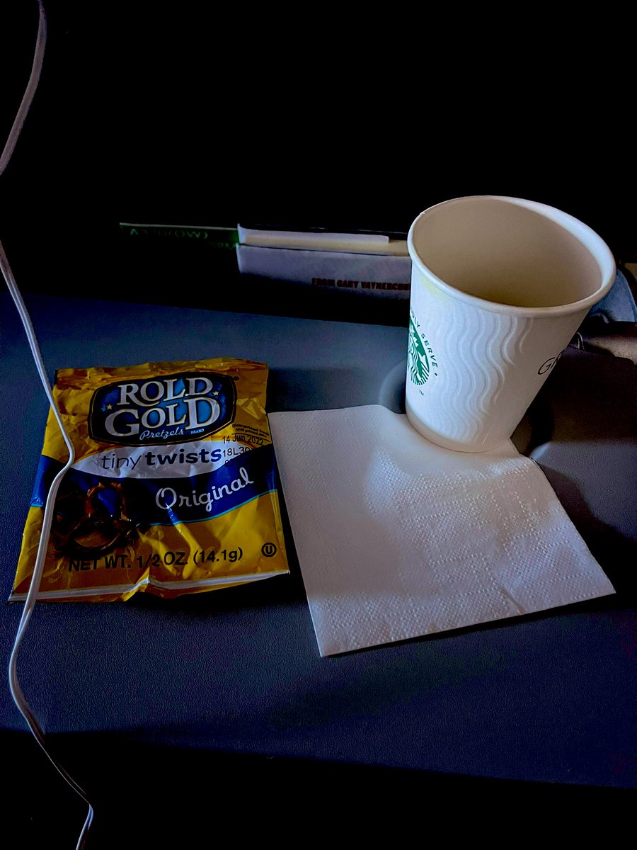 LizaFLopez's tweet photo. @Adam_Lovick #traycheck black espresso ☕️😅 2 more hours to go! https://t.co/WKE1hPTkQk