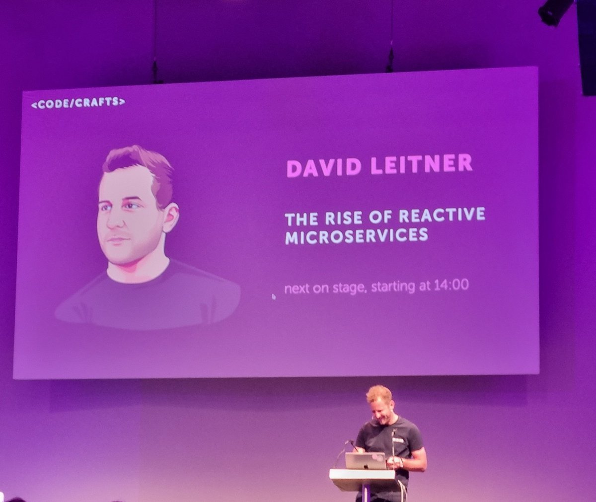 _Sony_C's tweet photo. "Streams are just another data structure", how so? @duffleit from @SQUERdev nicely presents it here 👇 in his talk about building reactive microservices, aka "taming asynchronous data streams" 🖥 🤖 
#data #streams #codecrafts #Tech #Coding #ITday https://t.co/2oJqWtFNYK