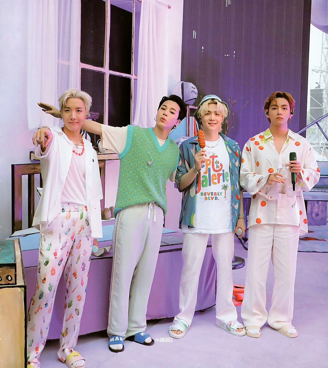 BTS_Family_ua's tweet photo. DVD Muster Sowoozoo 2021
#btsnews #bts_ukraine #army #bts #ARMYS #PROOF #BTS #Ukraine #armyukraine https://t.co/2iAEE3khc1