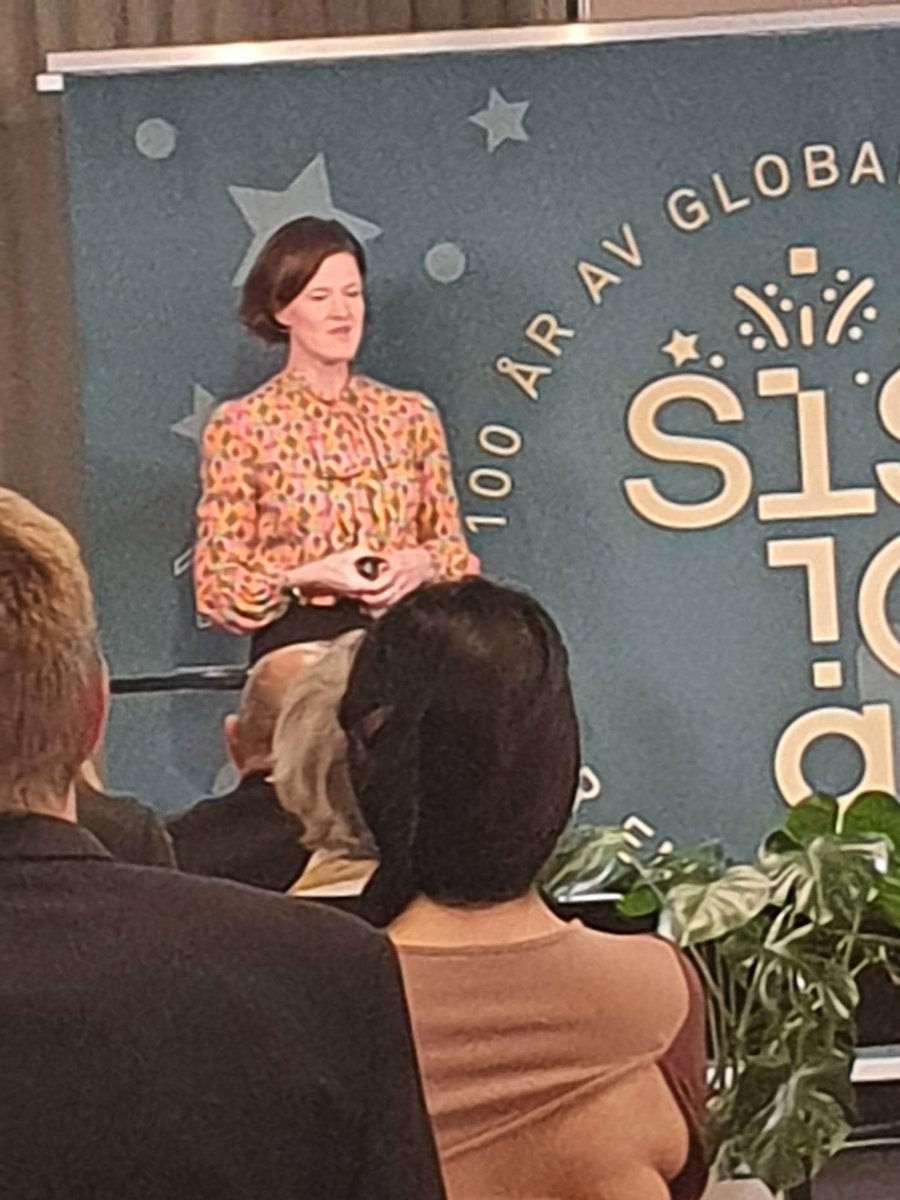 nilsdan's tweet photo. Nu @KinbergBatra @svenskstandard 100-årsjubileum. #SIS100 https://t.co/AvzU2lkujZ