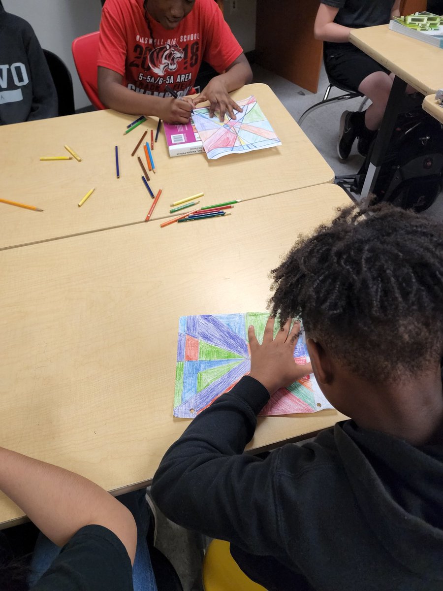 MrsSmithNavo's tweet image. 7th #honorsmath students graphed #linearequations and then created #artwork
One of my favorite assignments each year for students.  They always come out so creative. @Navo_DISD