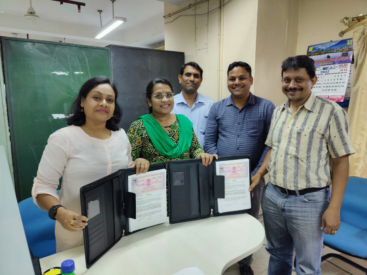 BharatCsc's tweet photo. @CSCegov_ and @BSNL_OR Signed an agreement for provisioning and maintenance of FTTH Services to the Citizens through CSCs across State with presence of State Head,CSC SPV, Odisha @SwornaprabhaSi1 Mam and AGM BSNL Odisha Ms.Jayanti Pattanik Mam.

@dintya15 @ceo_csc https://t.co/SzP5Jg3LyC