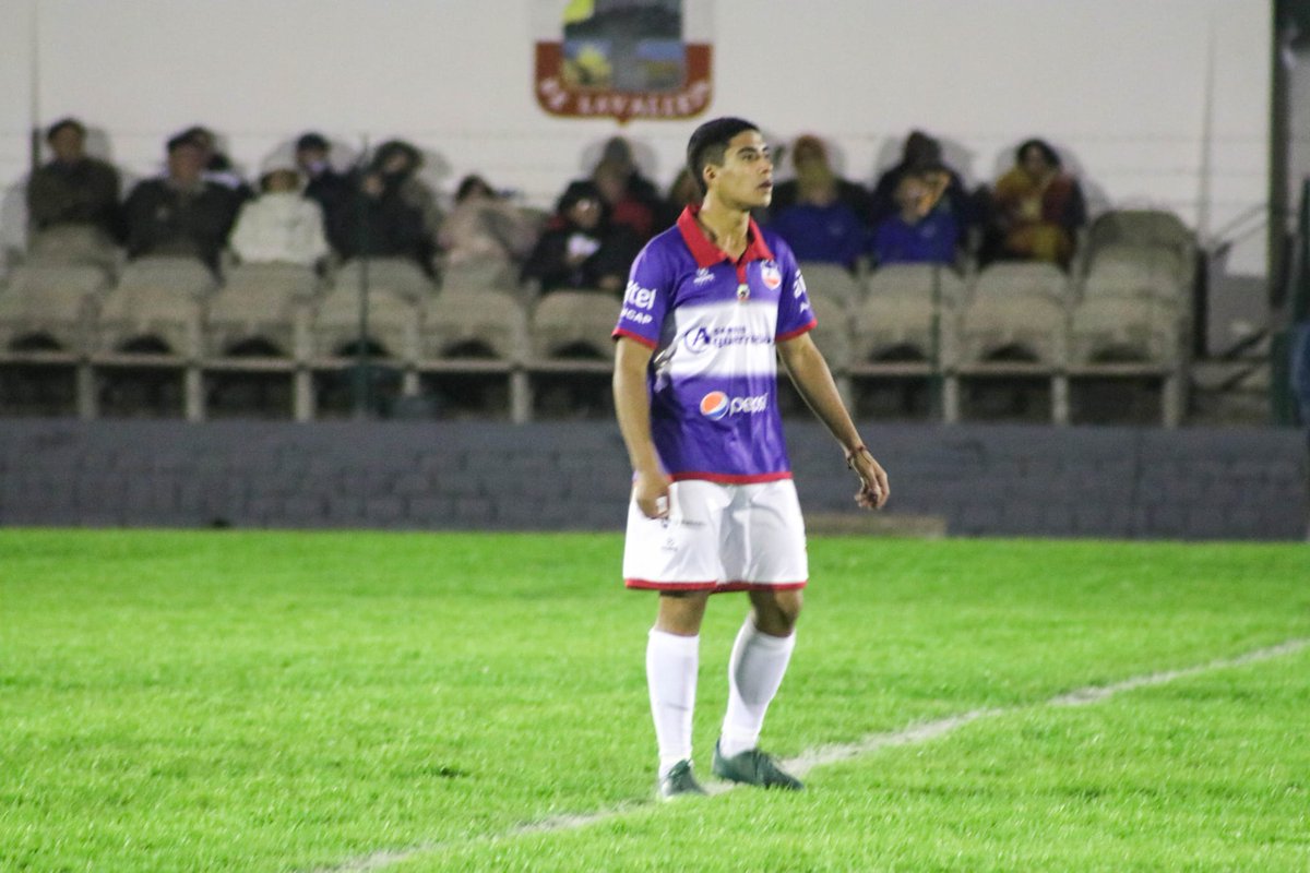En especial, saludamos a los jugadores de Olimpia, Horacio Alba, Franco Fernández, Mateo Frachia, Matías Pérez, Samuel Sena y Valentino Alemán, como también a los dos preparadores físicos de la selección, Gabriel Pelúa y Agustín Berrueta, quienes también trabajan en Olimpia.