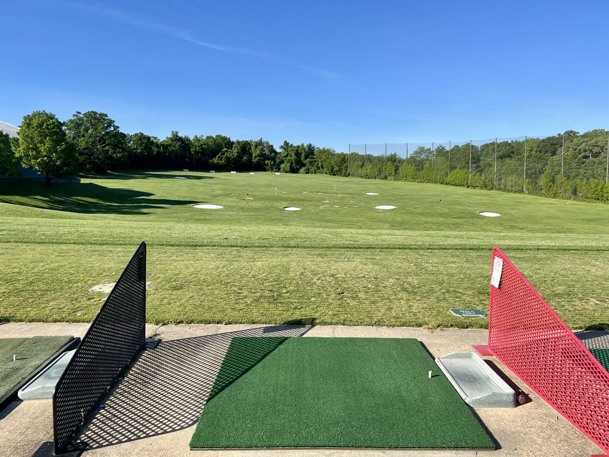 Great day to teach some golf! @UMDGolfCourse ⛳ #PGAPro @PGAChampionship @PGA #WhyILoveTheGame