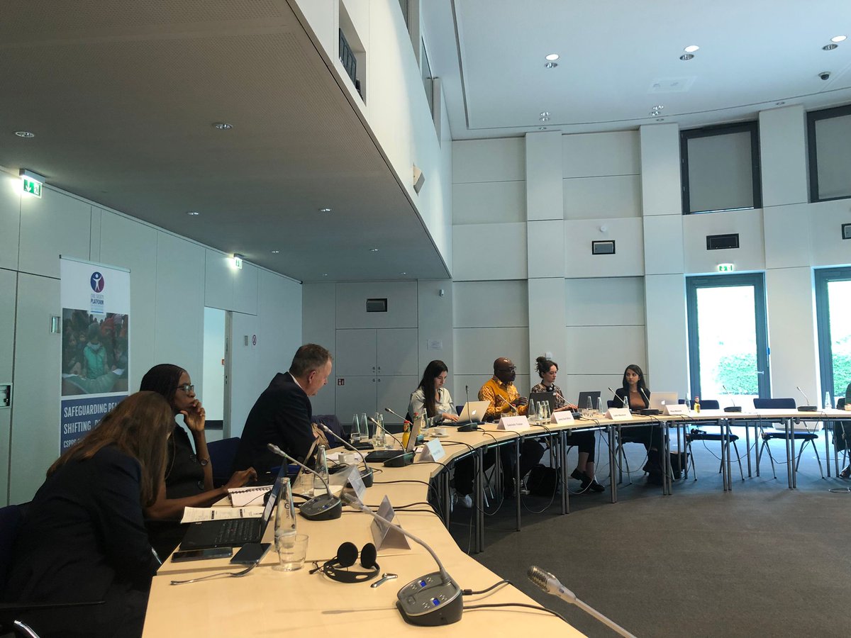 PeacebdgProject's tweet image. Kicked off the #CSPPS2022 Annual Conference yesterday in a hybrid format with a Tour de table from members to share updates from their contexts!

#YPS #Youth4Peace #SDG16