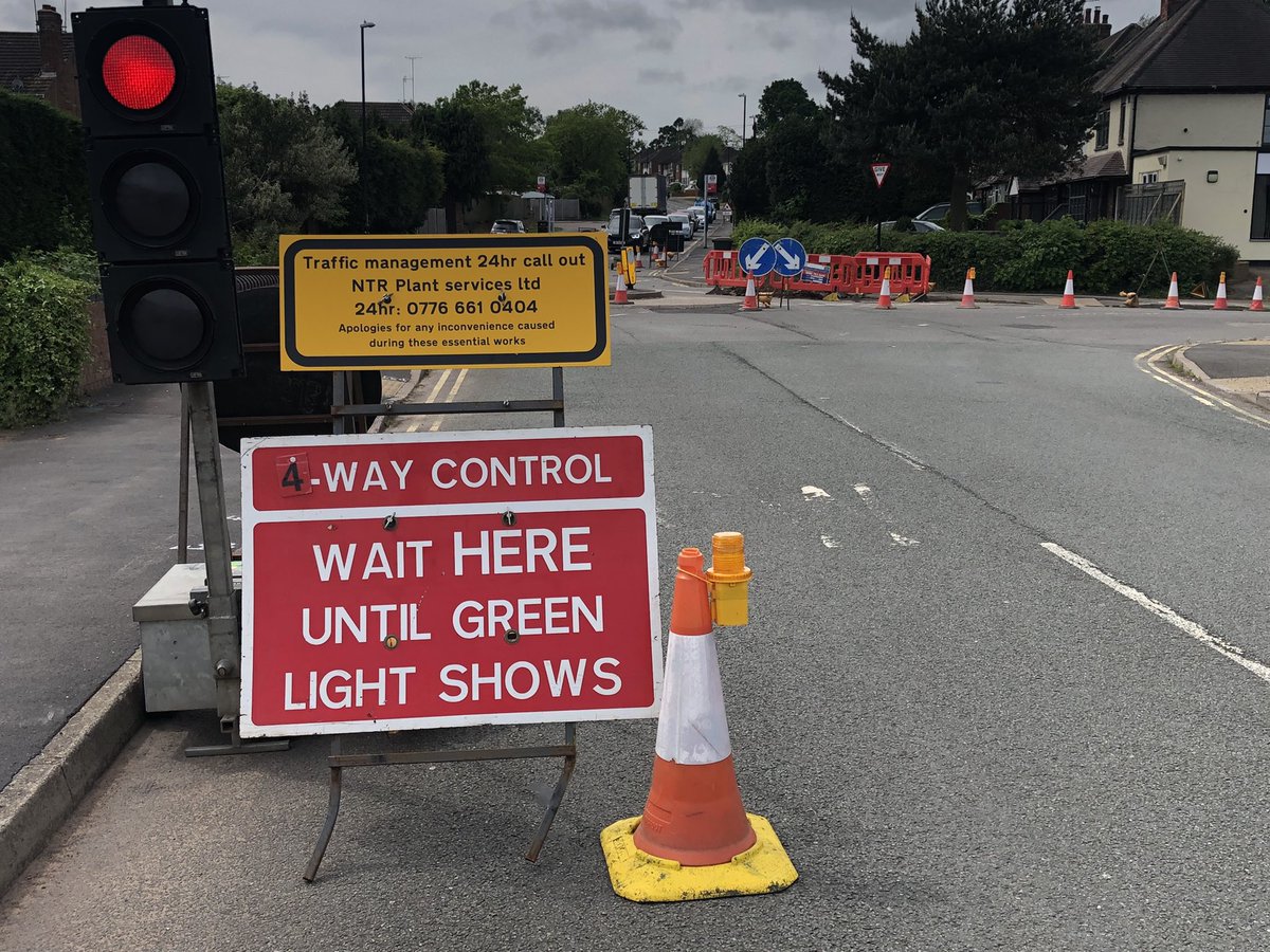 birdijaswant's tweet photo. #visited the site at Butt Lane/Browns Lane Traffic management for construction works visited : reported to @coventrycc for action. Later had a Cuppa Coffee at #thevillagecafe meeting many more residents conveying good wishes.. #happyto keep on serving #Community https://t.co/SJwlT3pKSd
