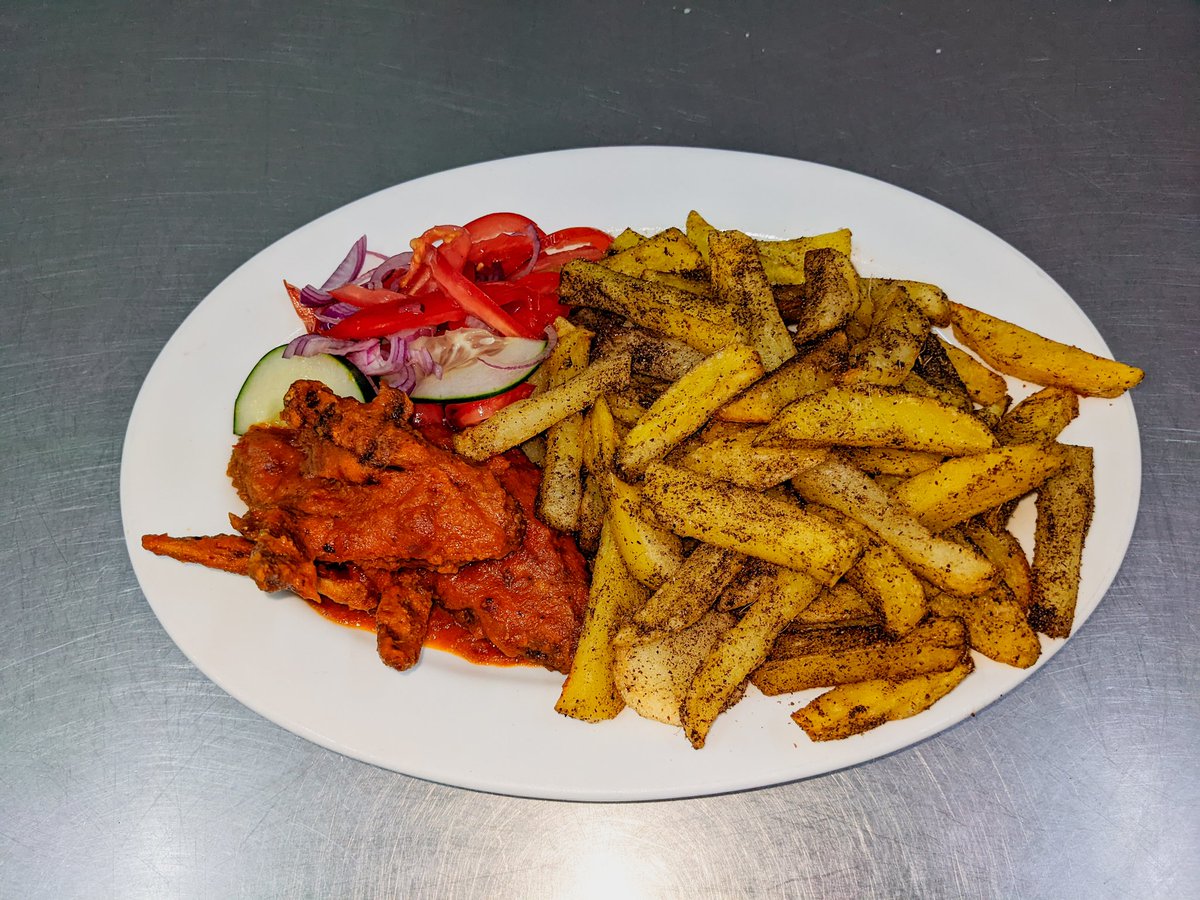 OldBoma's tweet photo. Food Glorious Food! What better place to get your meal for the day? Come and enjoy delicious food made special just for you. #foodgram #foodie #foodlovers #food #localcusine #localfood #tanzaniancusine #traveltanzania #travel #mikindani #mtwara #oldboma #oldbomahotel https://t.co/CK2zmug5eP