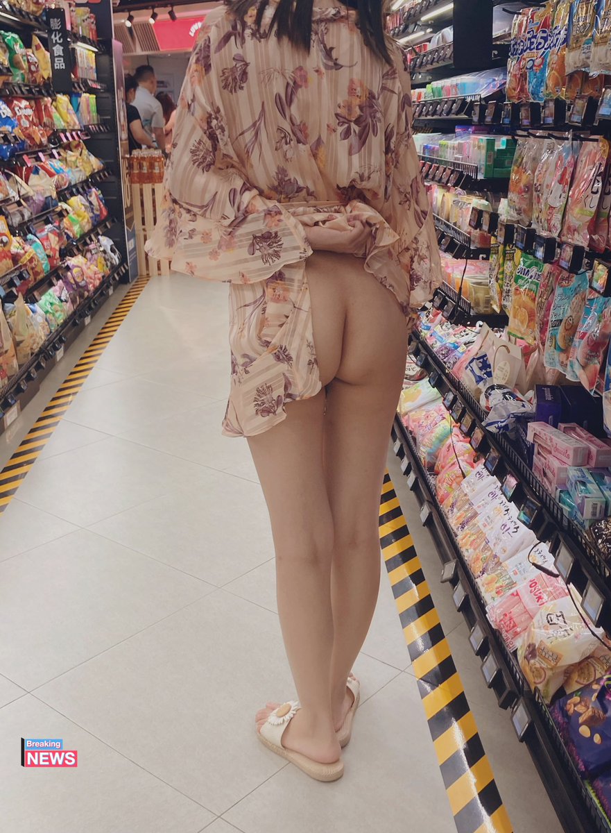 在家两个月无聊到从观众变成分享者
翻出去年库存来营业
急需出门露出

有人可以发现亮点吗

投稿大佬
<a href="/huwailouchu/">Flashing</a> 
<a href="/kssexxia/">kssexxia</a> 
<a href="/luchu888888/">🌻反差婊露出精选集🌻（露出转推）</a>