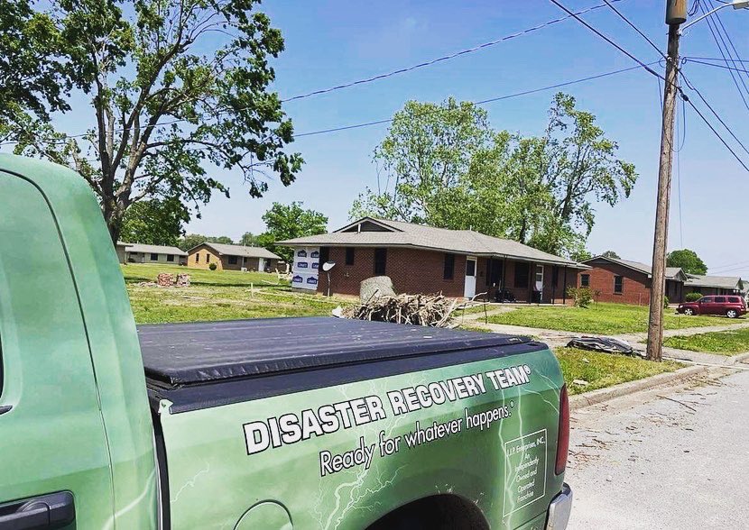 servprolexky's tweet photo. Here is a look into what our crews have going on in Mayfield! #disasterrecovery #fastertoanydisaster #SERVPRO https://t.co/BEcQuCEbYv