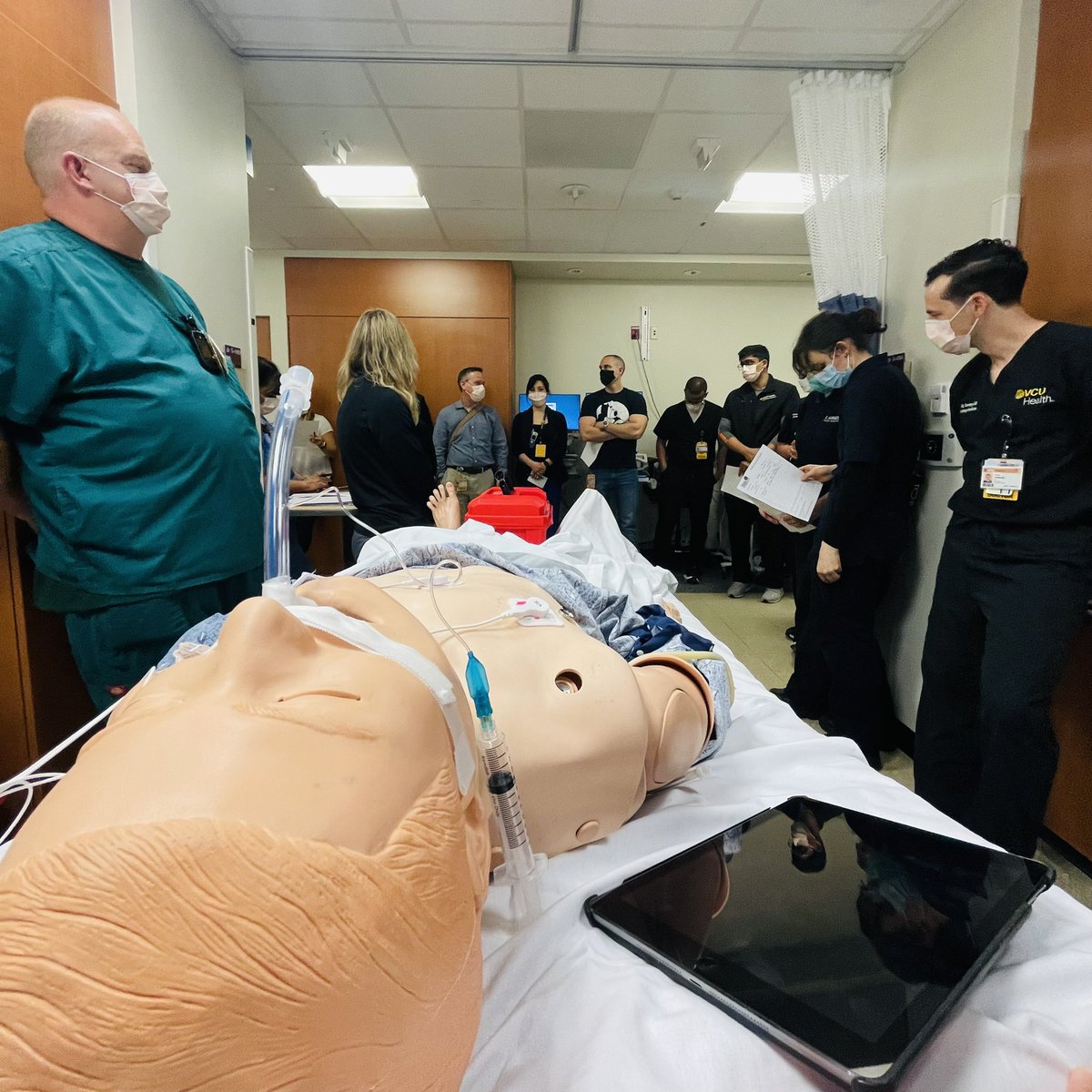 VCU EM Residency (@vcuem) on Twitter photo Another great multidisciplinary sim on malignant hyperthermia run by Dr. John Schneider, MedEd fellow. Big thanks to our RNs, medics, care partners and EMS participants! <a href="/VCUHealth/">VCU Health</a> <a href="/VCUEMS/">VCU EMS Division</a> #EMConf #emergencymedicine #teamsport Another great multidisciplinary sim on malignant hyperthermia run by Dr. John Schneider, MedEd fellow. Big thanks to our RNs, medics, care partners and EMS participants! <a href="/VCUHealth/">VCU Health</a> <a href="/VCUEMS/">VCU EMS Division</a> #EMConf #emergencymedicine #teamsport