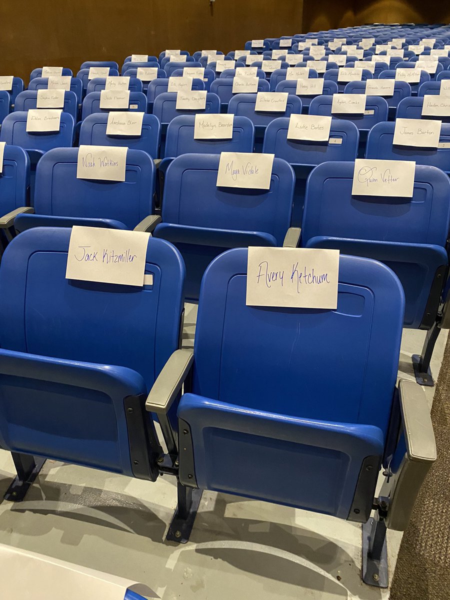 Robinson Middle tweet media