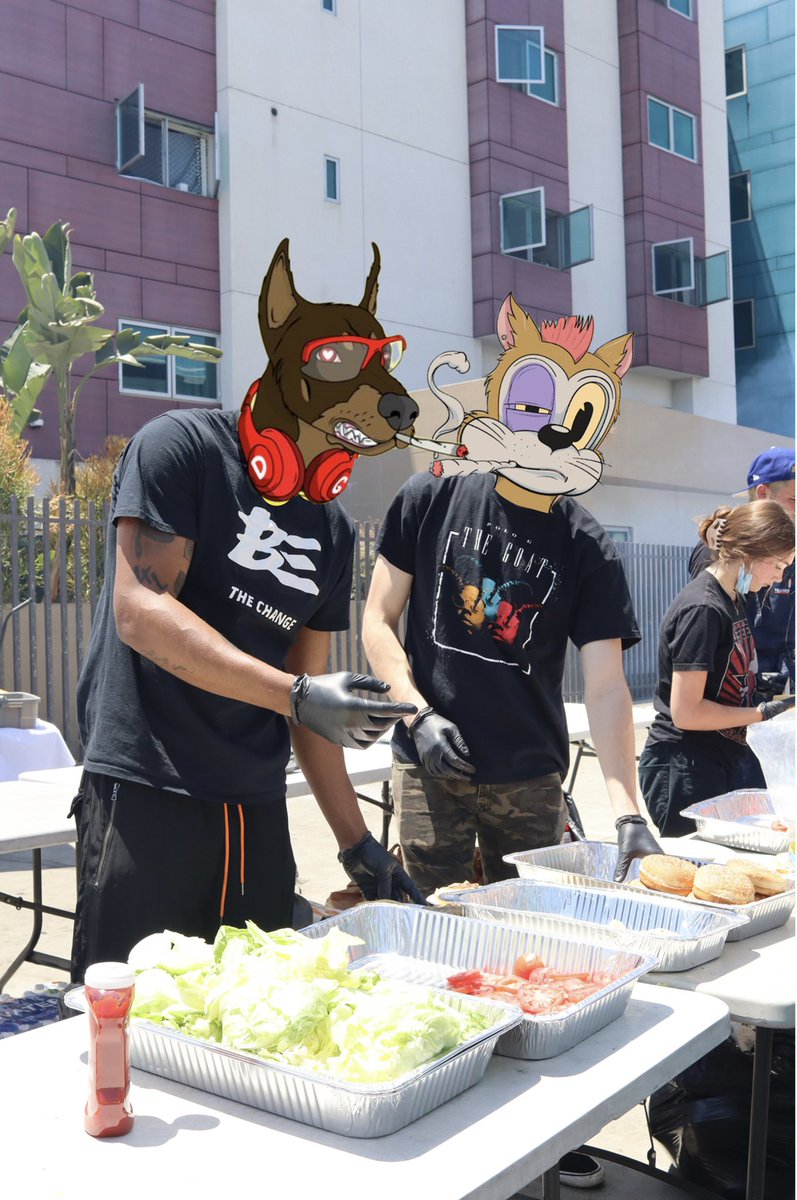 yunggibs's tweet photo. Had the opportunity to give back to the community with @w3brohan last weekend 💚 I don’t have the means to change the world 🌎 just tryna create awareness and push positivity 🅿️ if you are in the socal area or would like to contribute lmk #TOONZ #DoGa #toonztothemoon https://t.co/04Zx0X7QrR