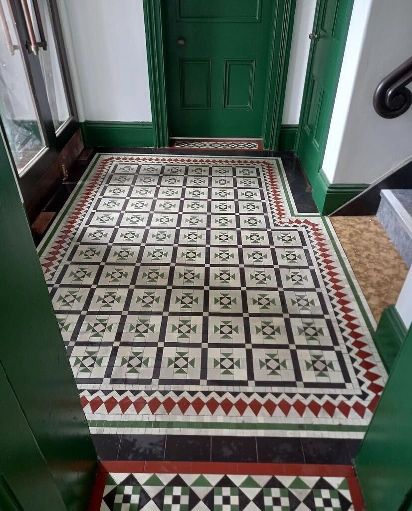 The Jointworks (@thejointworksjq) on Twitter photo The original tiles are looking so great!
Thanks for the restoration (and the images 😉) <a href="/2GInteriorsUK/">2G Design & Build</a>
#thejointworks #jewelleryquarter #JQ #birmingham #coworkingspace #heritagearchitecture #heritagebuilding #restoration #heritagetiles #jqthgrants The original tiles are looking so great!
Thanks for the restoration (and the images 😉) <a href="/2GInteriorsUK/">2G Design & Build</a>
#thejointworks #jewelleryquarter #JQ #birmingham #coworkingspace #heritagearchitecture #heritagebuilding #restoration #heritagetiles #jqthgrants