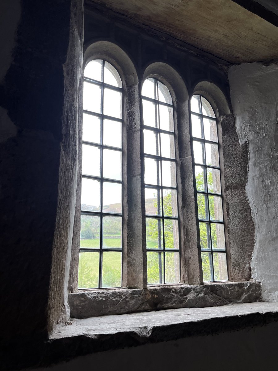 Barb_Drummond's tweet photo. #TreesInChurches https://t.co/t50rZ8fL4g