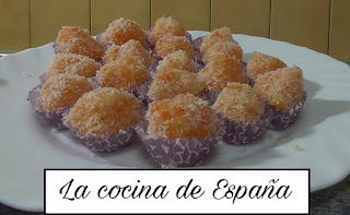 andreessroes's tweet photo. Hola amig@s.   
Aquí os dejo el LINK: https://t.co/rNjwfYjc5y
 De la #receta de Pasteles De Coco. 
#lacocinadeespaña  #postrescaseros #postres #pasteles #pastelesdecoco #cocos https://t.co/gJOQyaYWvR