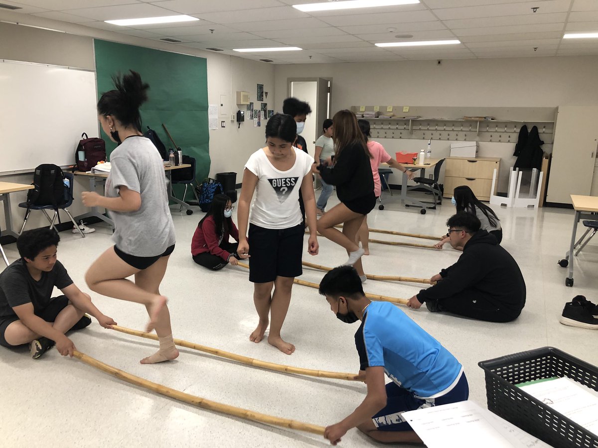 jstewiestewie's tweet image. 📣😀Today we celebrate 🌎Cultural Diversity Day at St.Timothy with a Liturgy &amp;amp; a cultural performance showcase featuring teachers &amp;amp; students! Pics of kids hard at work practicing, as they taught themselves &amp;amp; each other the dances!🥳🙌#TimberwolfProud