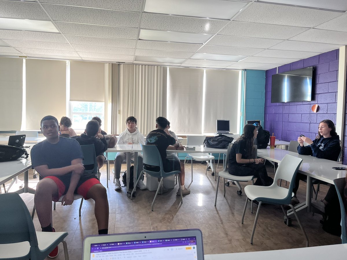 Ms_Kabanakis tweet media