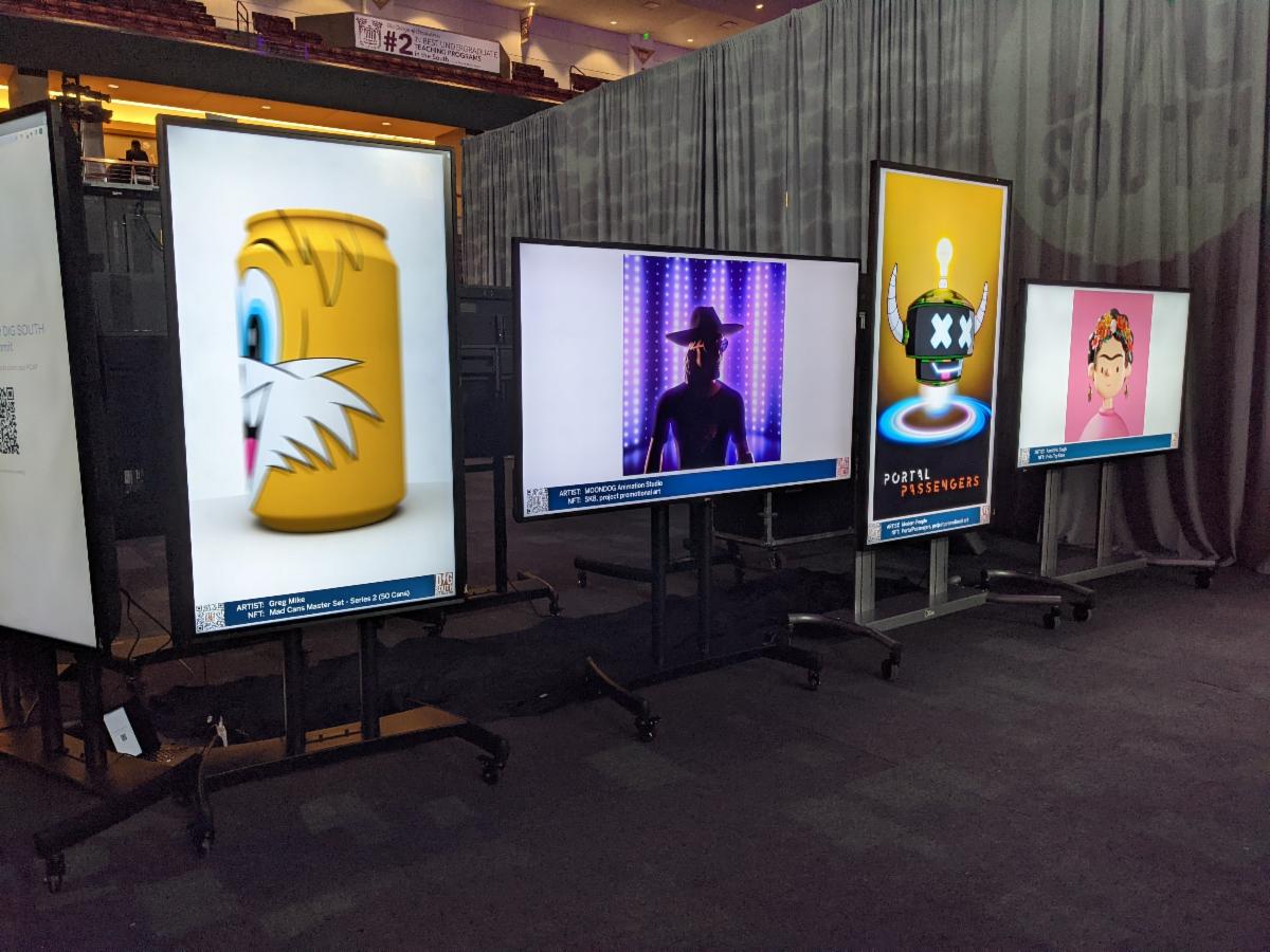 MOONDOG Animation tweet media